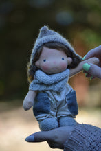 Load image into Gallery viewer, Avery