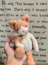 Load image into Gallery viewer, Kitten doll
