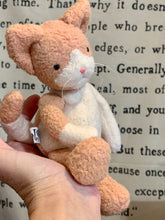 Load image into Gallery viewer, Kitten doll
