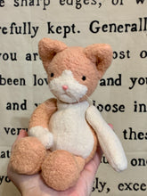 Load image into Gallery viewer, Kitten doll
