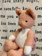 Load image into Gallery viewer, Kitten doll
