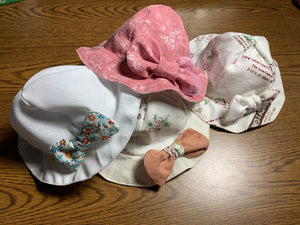 Sun hat pattern - fits Lali cupcake doll
