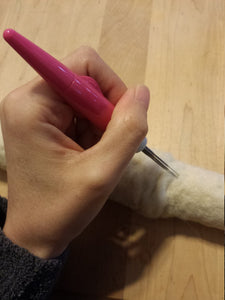 Needle felting pen tool